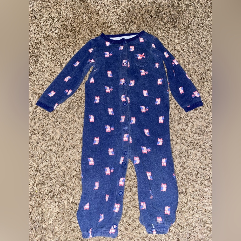 EUC — Carter’s 9month girl owls onesie